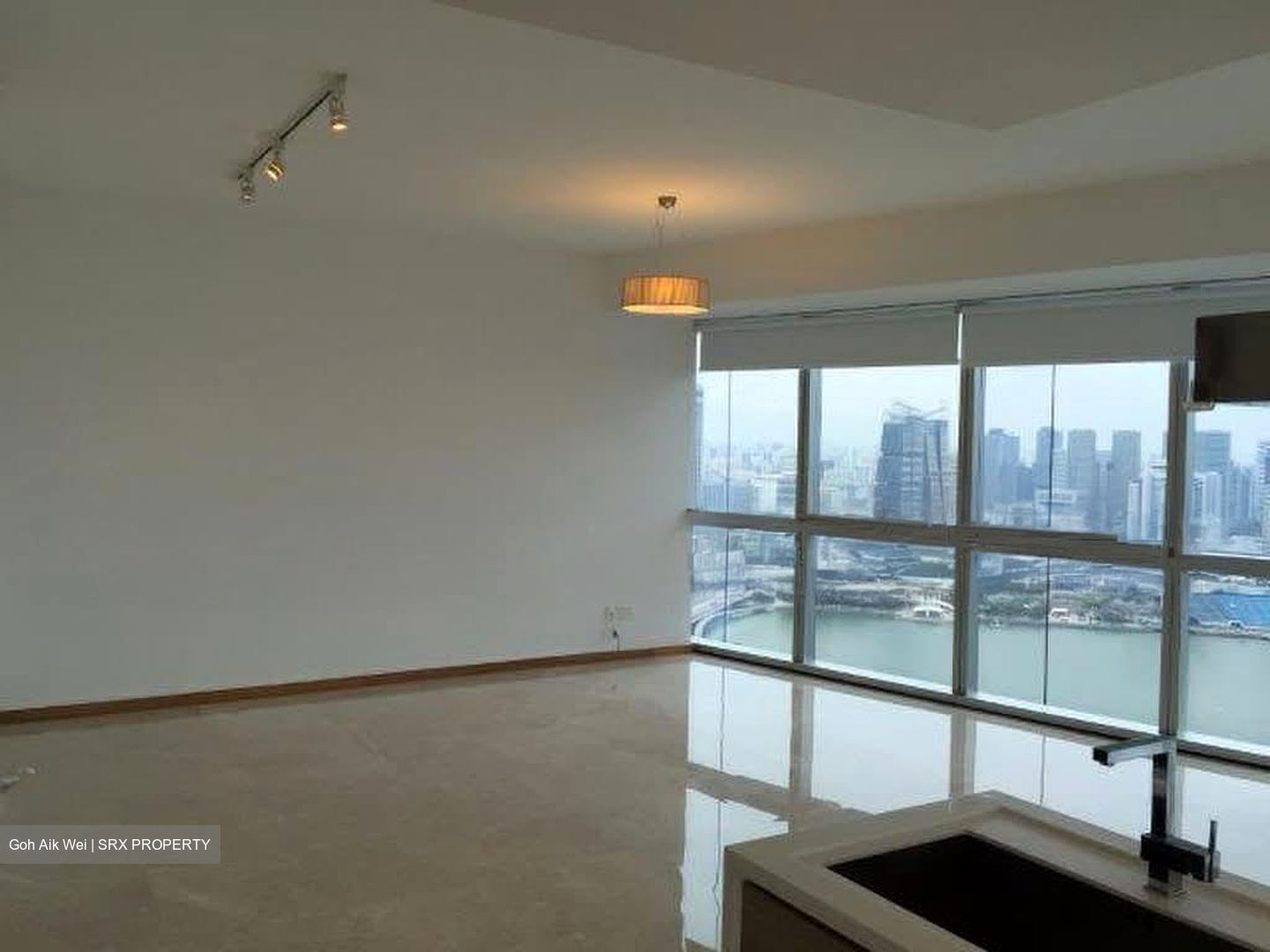 Marina Bay Residences (D1), Condominium #602100281